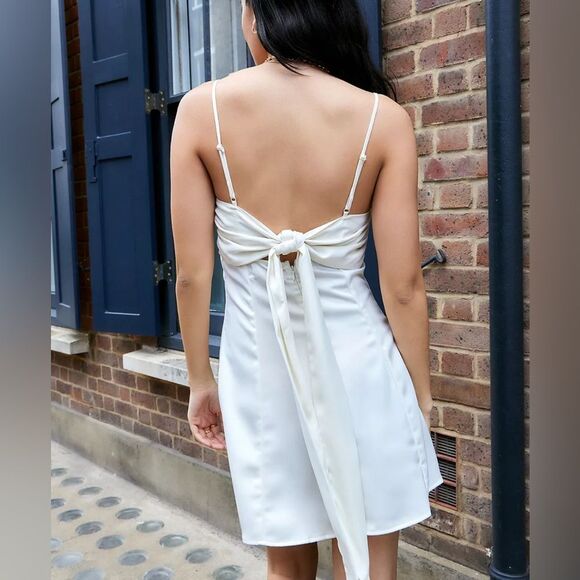 Urban Outfitters off white light before dark bow back mini dress size small - Picture 3 of 9